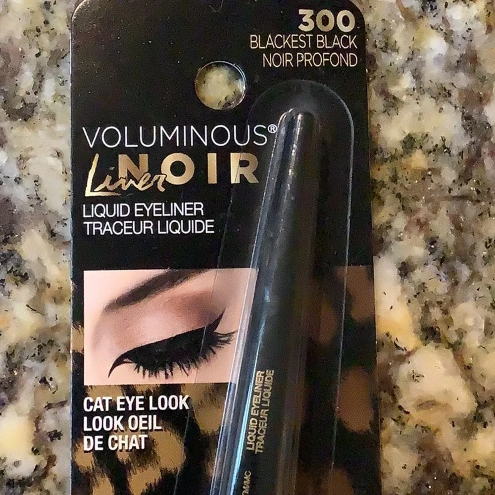 L’Oréal Voluminous Liquid eyeliner